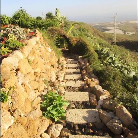 Casa Tamara 1 - Quiet Flat With Pool Great View Of The Mountains And The Sea アパート