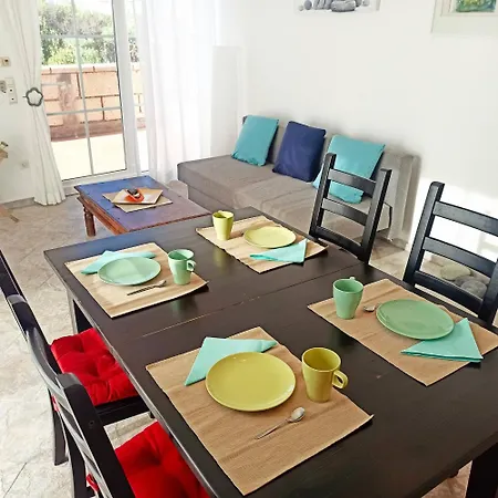 Casa Tamara 1 - Quiet Flat With Pool Great View Of The Mountains And The Sea Lägenhet